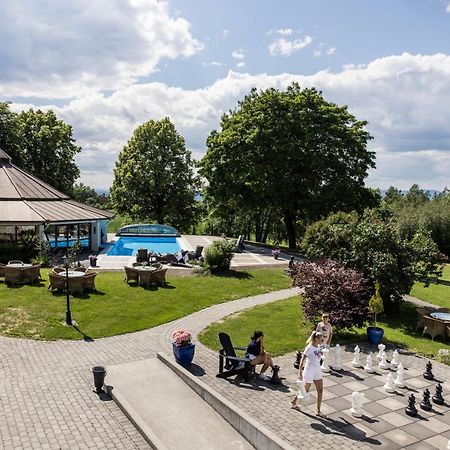 Klaekken Hotel Honefoss Exterior foto