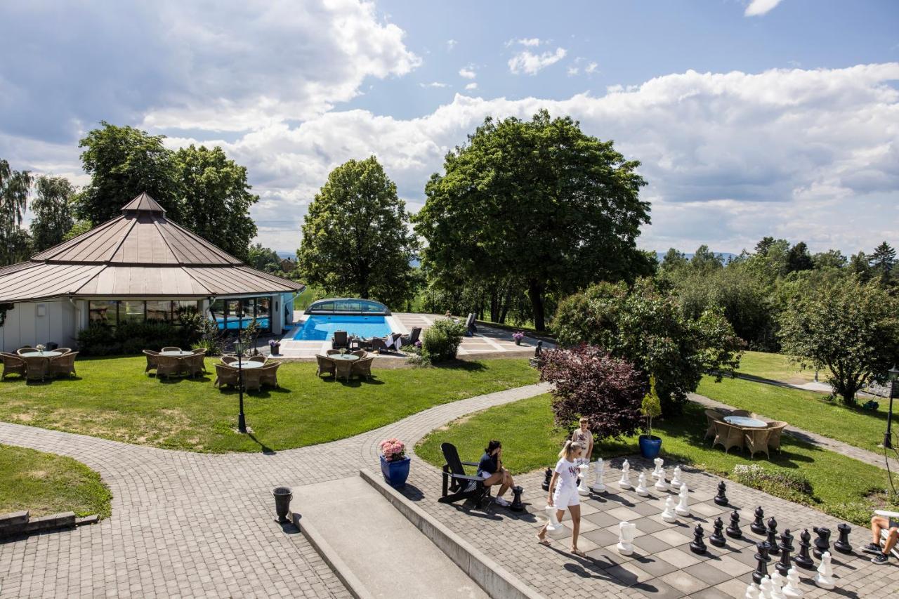Klaekken Hotel Honefoss Exterior foto