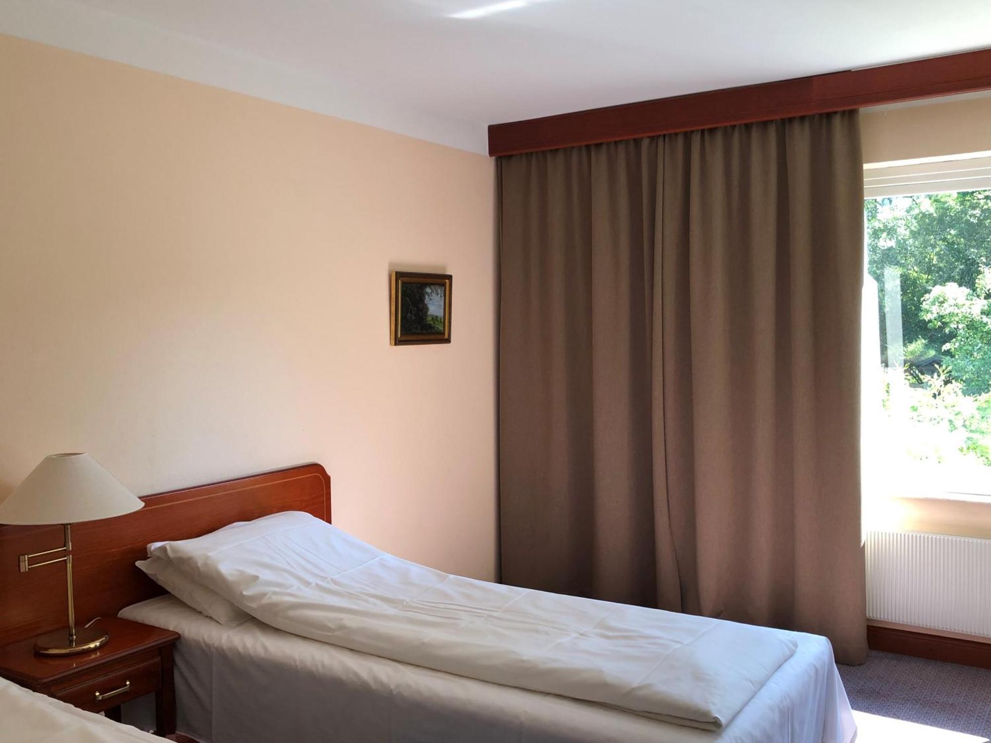 Klaekken Hotel Honefoss Zimmer foto